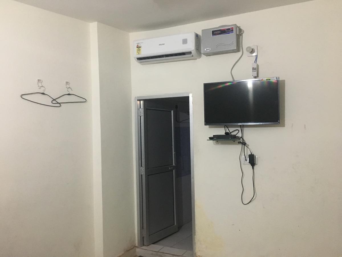 Oyo 12976 Hotel New Fiza Jammu Exterior foto