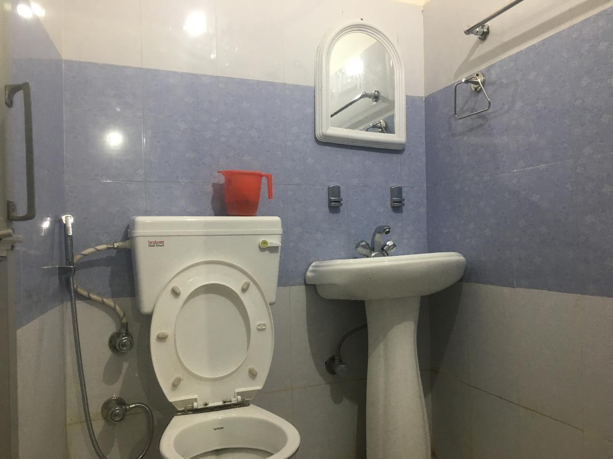 Oyo 12976 Hotel New Fiza Jammu Exterior foto