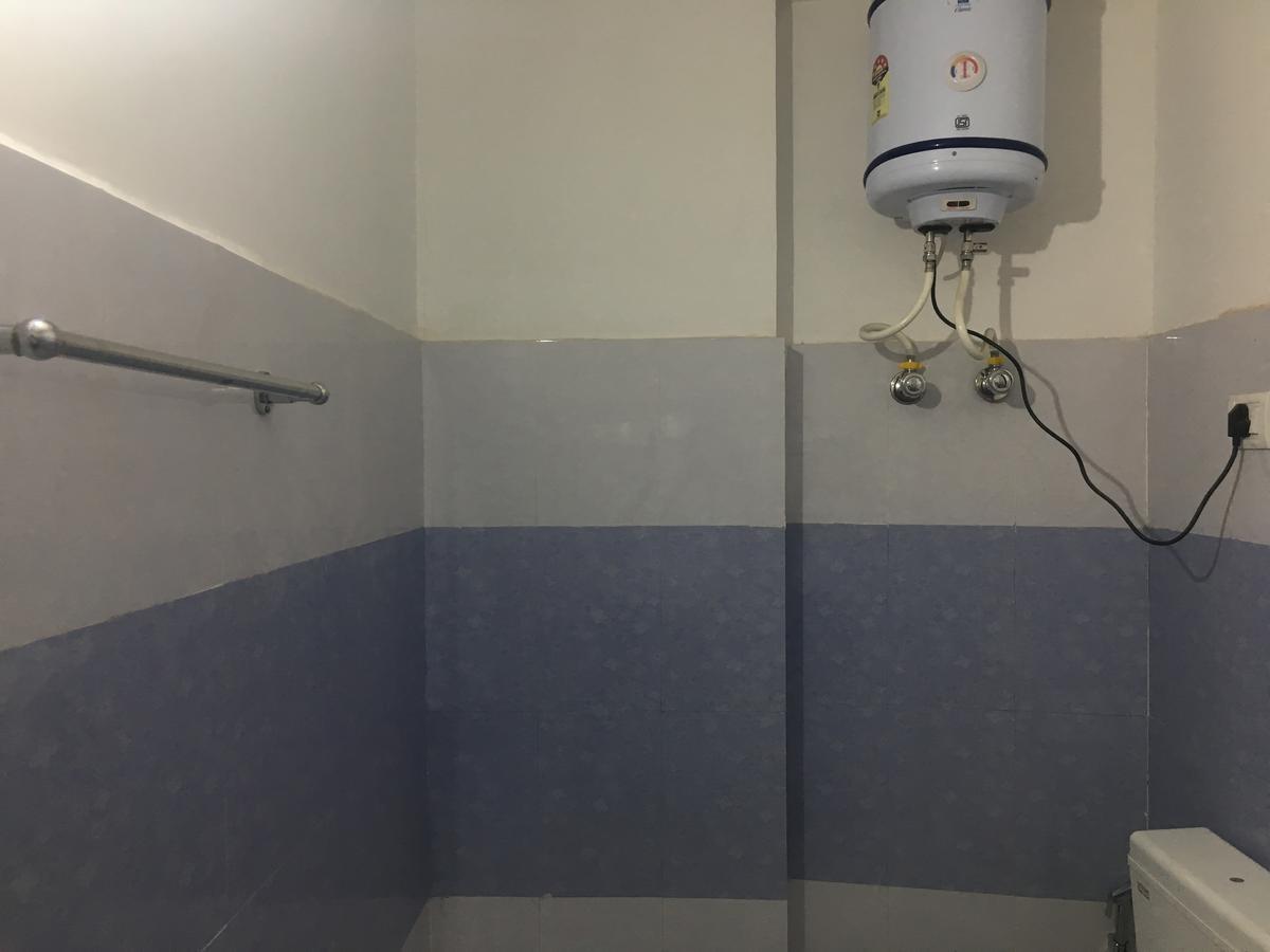 Oyo 12976 Hotel New Fiza Jammu Exterior foto